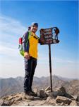 اعتلای نام سازمانی بر فراز بام استان مرکزی؛ صعود کوهنورد آبفا خوزستان بر قله‌ی طرح ملی سیمرغ، دومیر