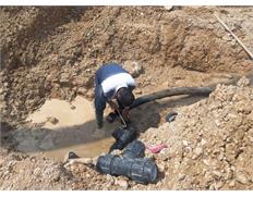 توسعه شبکه آب به طول ۲ هزار و ۵۰۰ متر در بندر ام...