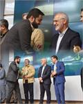 تقدیر استاندار خوزستان از مدیر روابط عمومی شرکت آب و فاضلاب خوزستان در همایش پاسداشت روز ملی روابط عمومی و ارتباطات